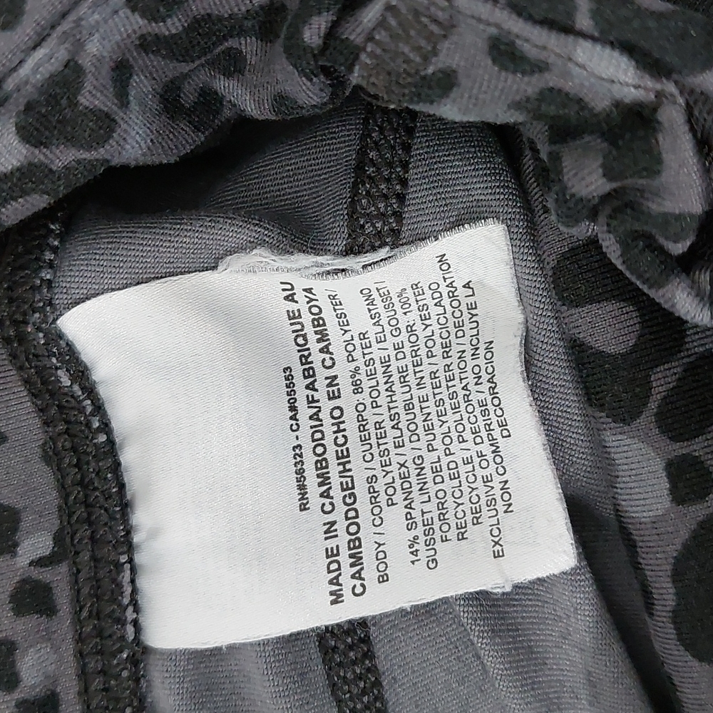🟢 (PHIL) NIKE Dri-Fit Animal Print Athletic Active Cropped Leggings - Picture 12 of 13